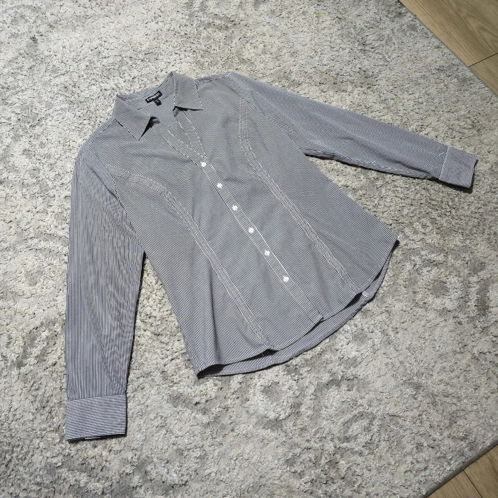 ✨️4/$20. Original Essential Shirt, Button Down Career Wear, Fitted Pin Stripe, M - Picture 10 of 15
